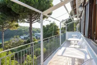 Lilium Gaeta Apartment by Mamo Florence