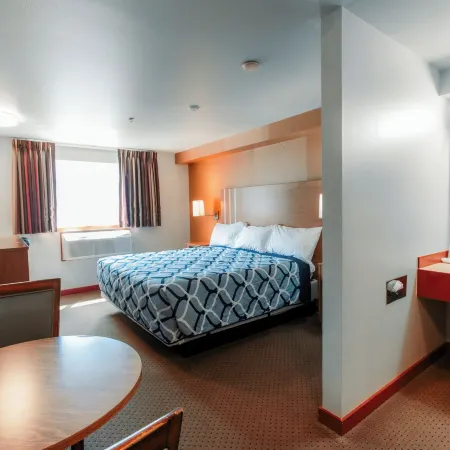 Bay City Inn