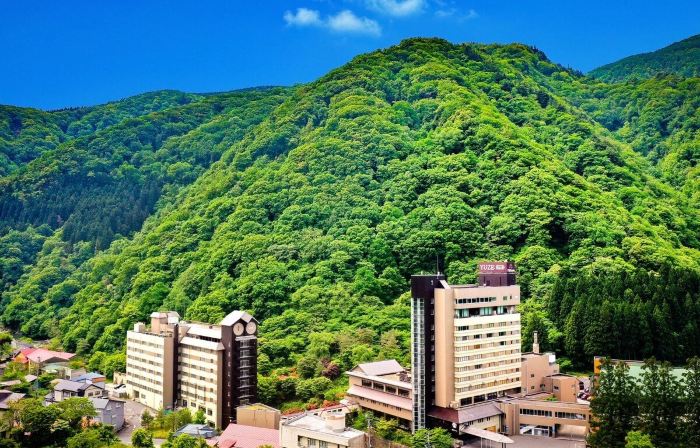 Yuze Hotel