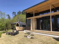 Auberge Tenku Hotels in Hoki