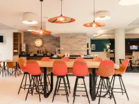 Holiday Inn Express LILLE CENTRE by IHG - Quầy bar