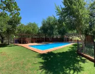 Spacious 2-bedroom Apartment With Garden View in Hartbeespoort - Apartments