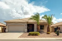 Golf, Gamble, Relax Poolside! Maricopa Desert Home - Wi-Fi