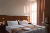 Omar Khayyam Hotel - Balcony