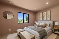 The Dona Modern - 3-Star