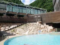 Tsuetate Keiryu No Yado Daishizen - Pools
