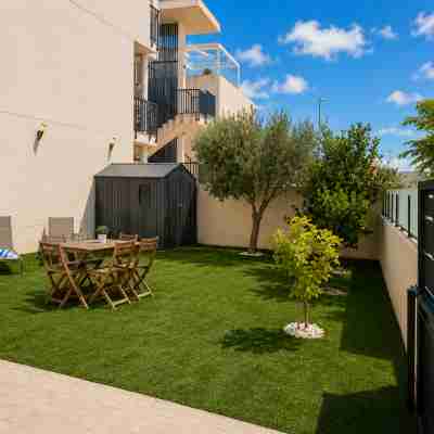 Campoamor Beach House Hotel Exterior