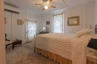 The Woodbine Inn - 3-Star