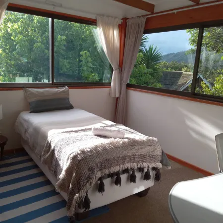 Jean's Nest - Your Home Away From Home