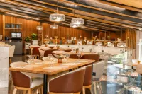 Holiday Inn DURANGO by IHG - Airport Shuttle