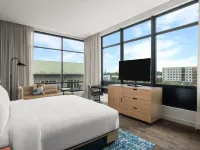 Hotel Indigo TALLAHASSEE - COLLEGETOWN by IHG Hotels near Bragg Stadium
