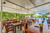Angela Hotel & Apartments - 2-Star