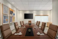 Holiday Inn Express & Suites MIAMI INTL AIRPORT - 36TH ST by IHG - bar