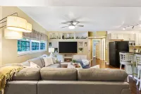 7 Min to Beach Pool BBQ Games Getaway - Wifi