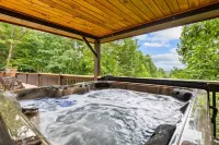 Mountain Views-hot Tub-games-pool Foosball - Hot Tub
