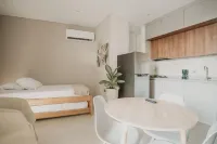 Magaly House - Apartments