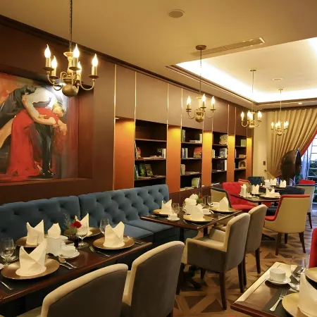 The Scarlett Boutique Hotel