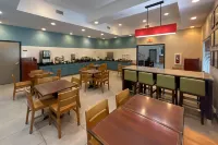 Country Inn & Suites by Radisson, Tallahassee-University Area, FL - Morgenmad