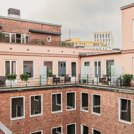 Home Hotel Folketeateret