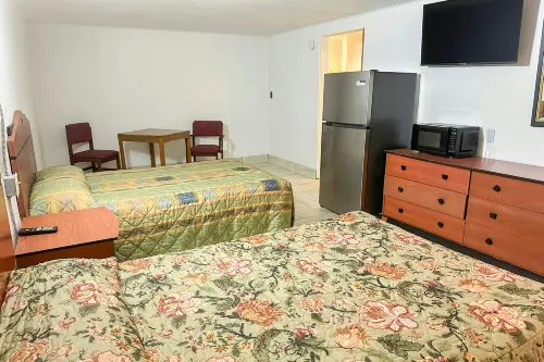 Shamrock Kings Inn By Oyo Marked Tree I-555 - Bãi đậu xe
