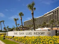 The San Luis Resort Spa & Conference Center Hotels near Rosenberg Library