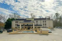 OYO Hotel Rome West GA - parking
