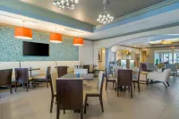 Comfort Inn & Suites Port Charlotte-Punta Gorda - 2-Star