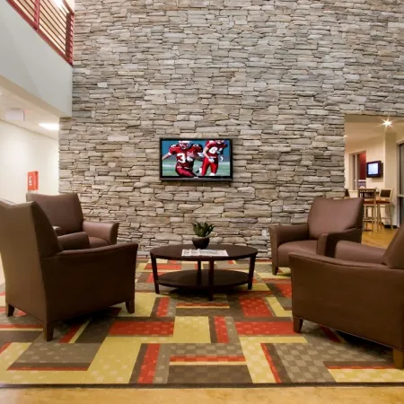 Red Roof Inn & Suites Beaumont