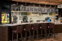Courtyard Jersey City Newport - واي فاي
