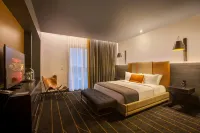 The George, by Valencia Hotel Collection - Parking