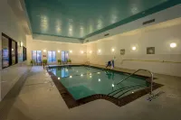 SpringHill Suites Denton - Pools