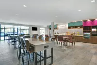 Home2 Suites by Hilton Melbourne Viera - Pysäköinti