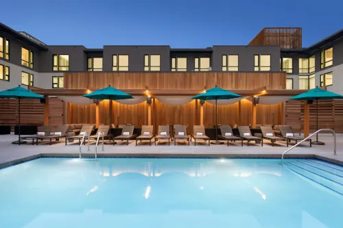 Embassy Suites by Hilton Boulder - 4-Star