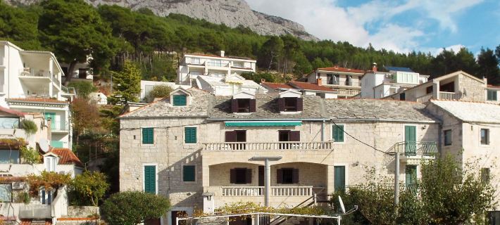 Ivo Hotels in Brela