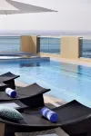 Marriott Hotel Al Jaddaf, Dubai - Infinity Pools