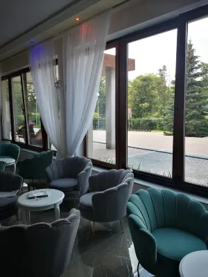 Hotel Admirał فنادق في ليغنيكا