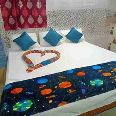 Goroomgo Pranab Sadan Puri Near Kamakhya Temple - Near Sea Beach & Temple Rooms