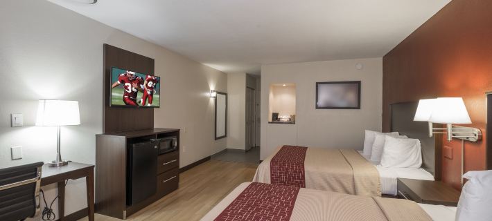 Red Roof PLUS+ Poughkeepsie Hotels in Dutchess County