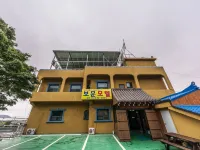 Ganghwa Bomunjang ボムンサテンプル周辺のホテル