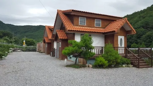 Yeongwol Donggangpo Dowon Rafting Pension