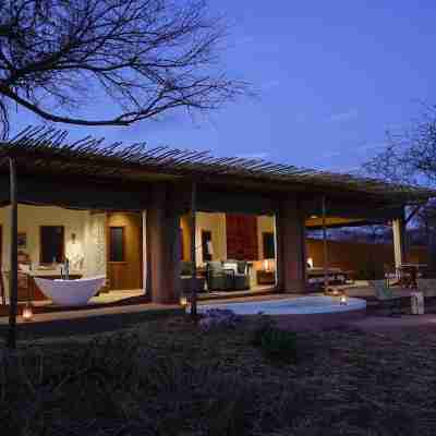 Asanja Ruaha Hotel Exterior