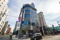 김해 Castle-캐슬 가야대학교 김해캠퍼스 주변 호텔