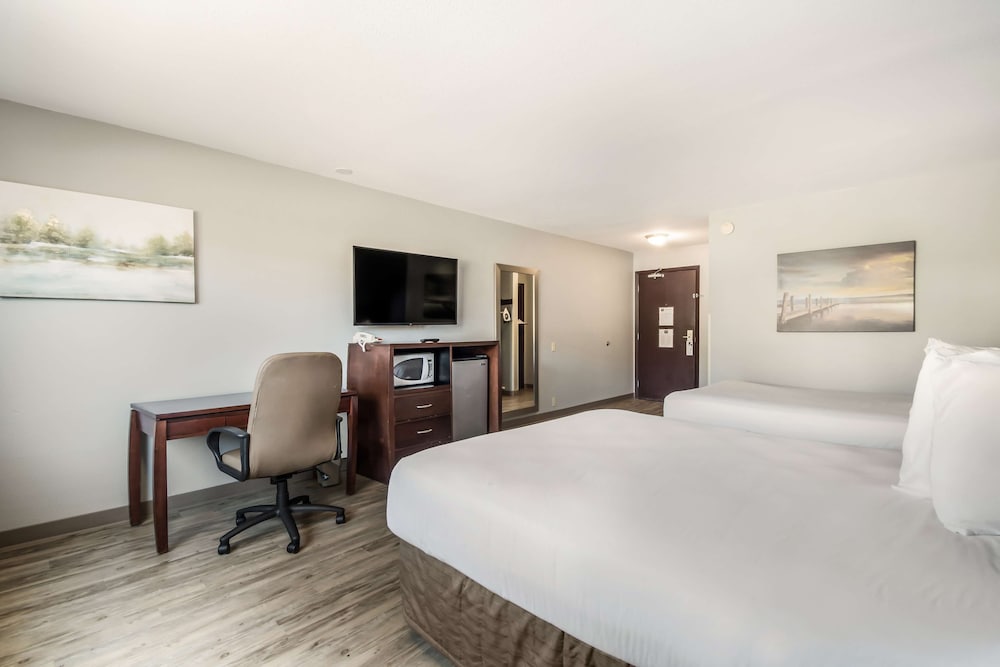 Red Lion Inn & Suites Vancouver