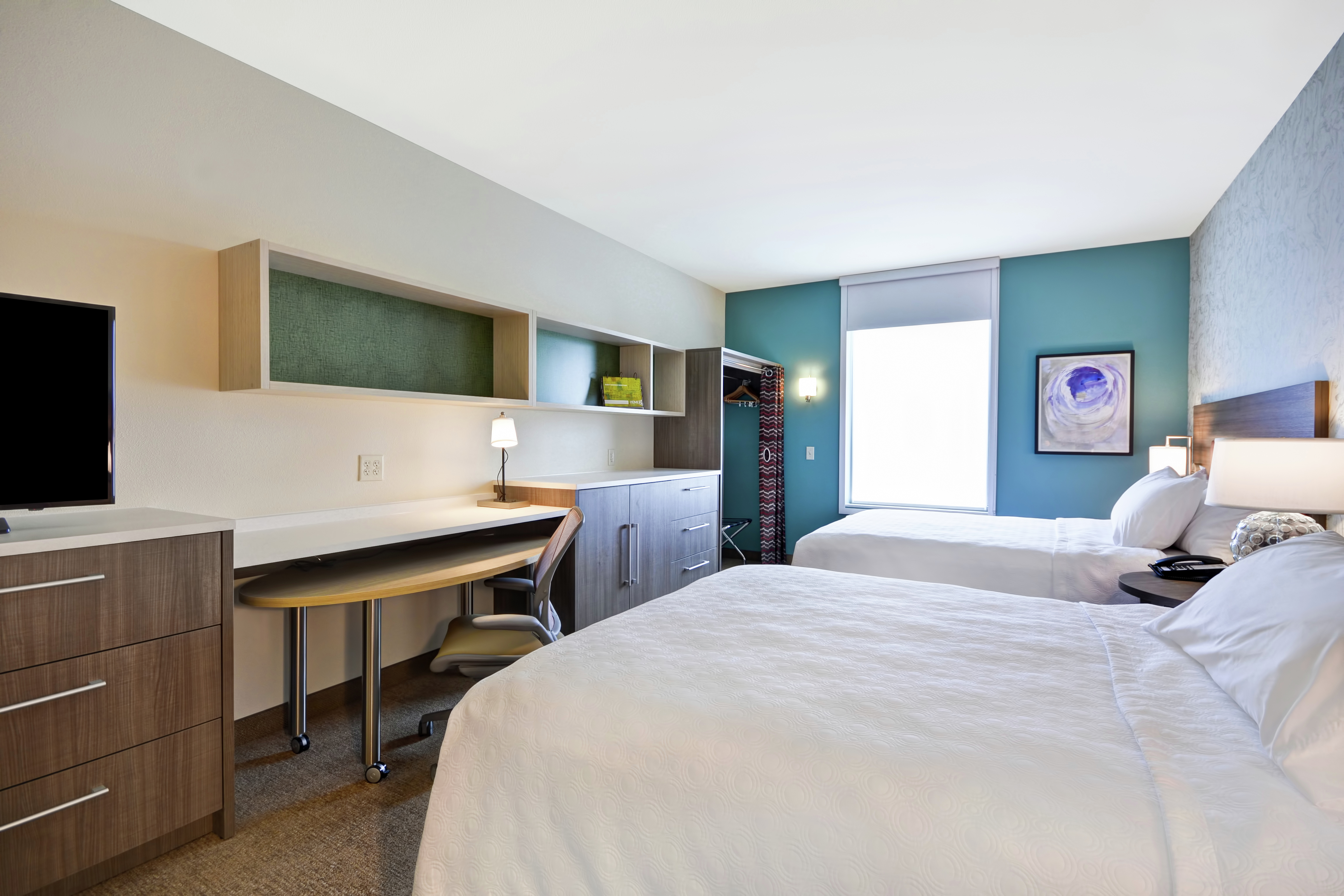 Home2 Suites by Hilton Plymouth, MN