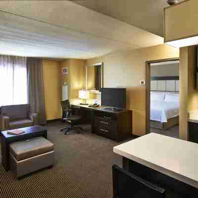 Homewood Suites by Hilton Hamilton Rooms