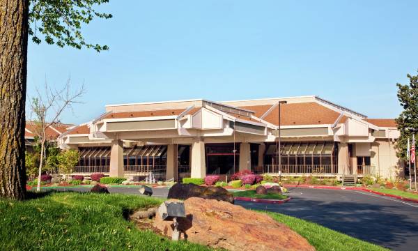 DoubleTree by Hilton Sacramento