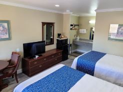 Travelodge by Wyndham Clearlake