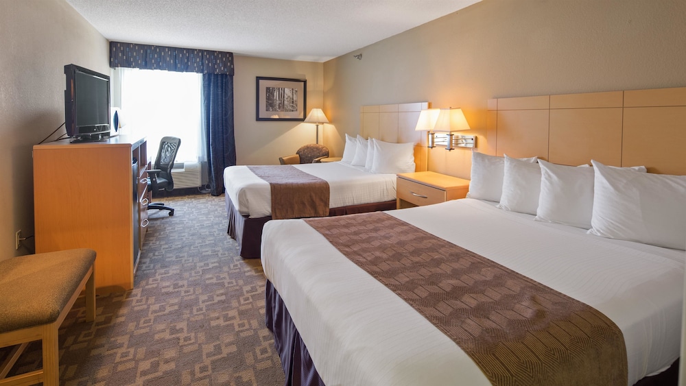 SureStay Plus Hotel by Best Western Roanoke Rapids I-95