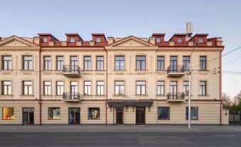 Calvary Hotel & Restaurant Vilnius - Housity