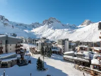 Le Curling A (Val Claret)
